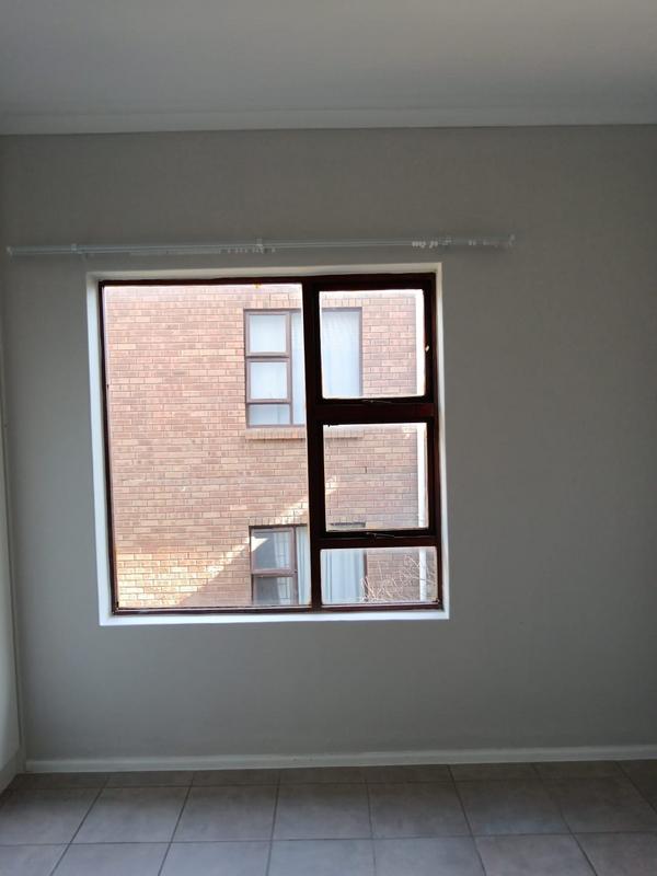 To Let 2 Bedroom Property for Rent in Brackenfell Western Cape